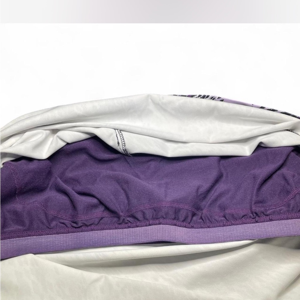 Xersion Abstract  Active Tank Top with Built in Bra - Picture 4 of 6